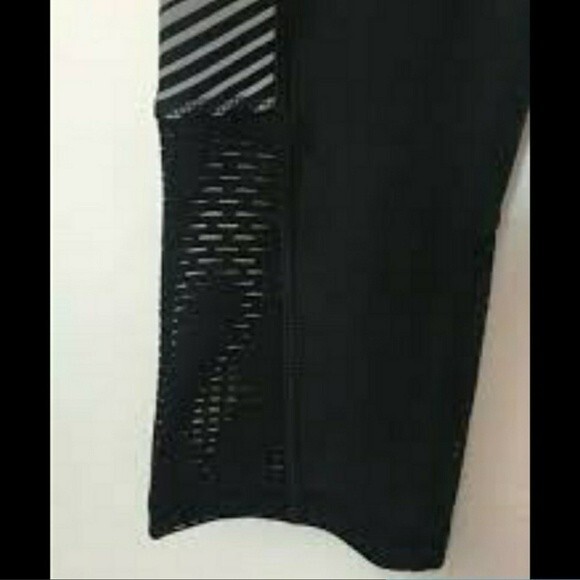 NEW RBX Legging Capri Length Size SMALL Black with Purple Grey accent. - Picture 3 of 3